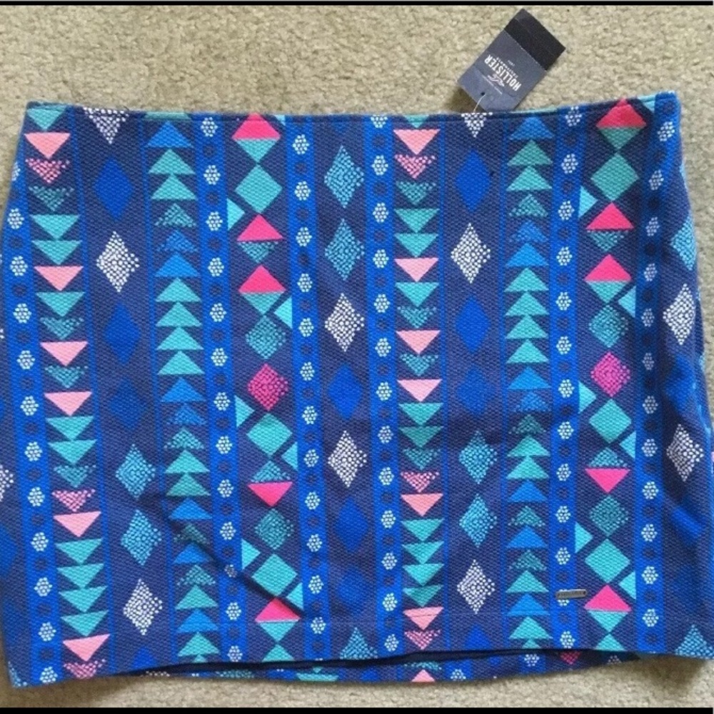 Hollister Mini Skirt Sz 3 NWT Geometric Triangles